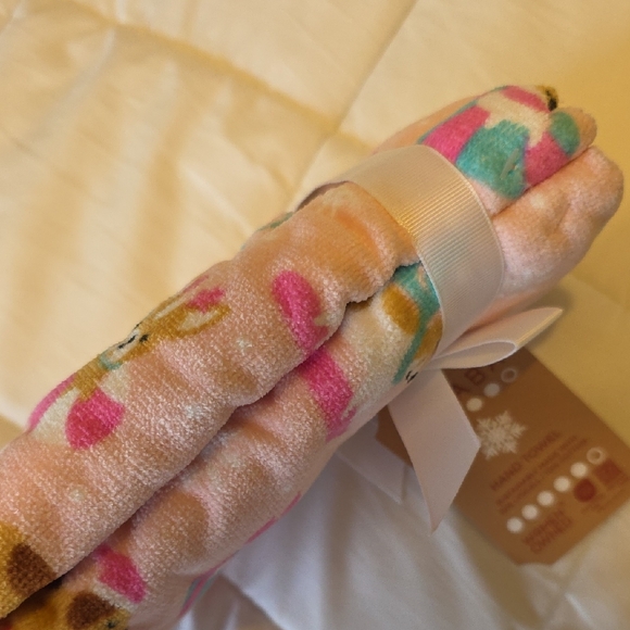 Casaba Pink Christmas Hand Towel with Dog Print - Picture 3 of 3